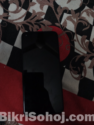 রিয়েলমি ৮ (৫জি ফোন)